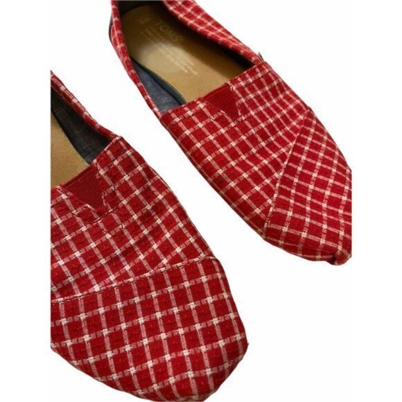 Tom’s Women's Flats Red and White Size Six - Picture 2 of 5